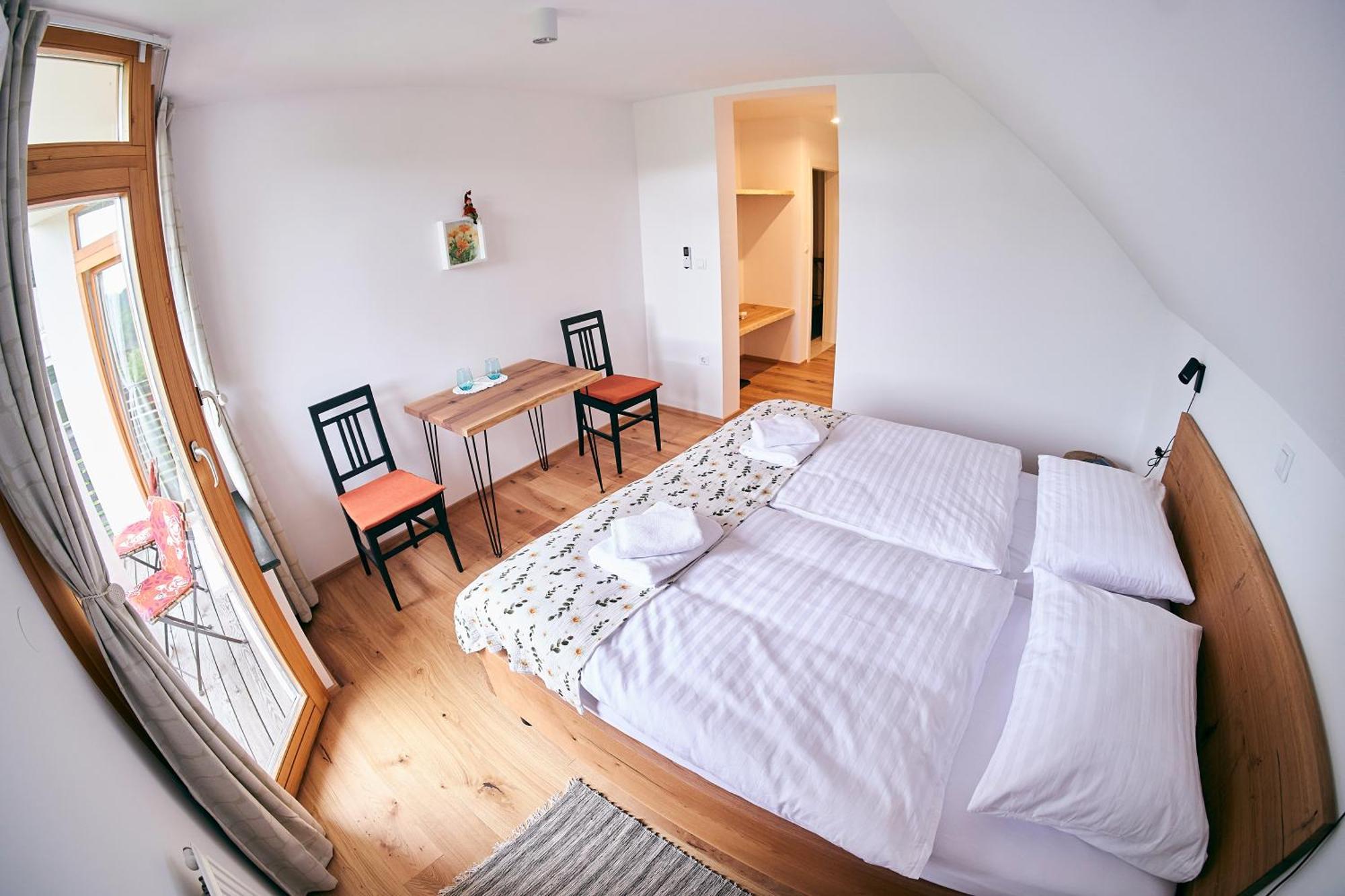 River House Radolca Bed & Breakfast Radovljica Room photo